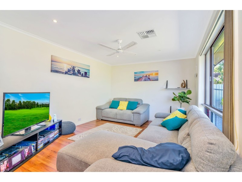 9 Wachtel Crescent, Burton SA 5110