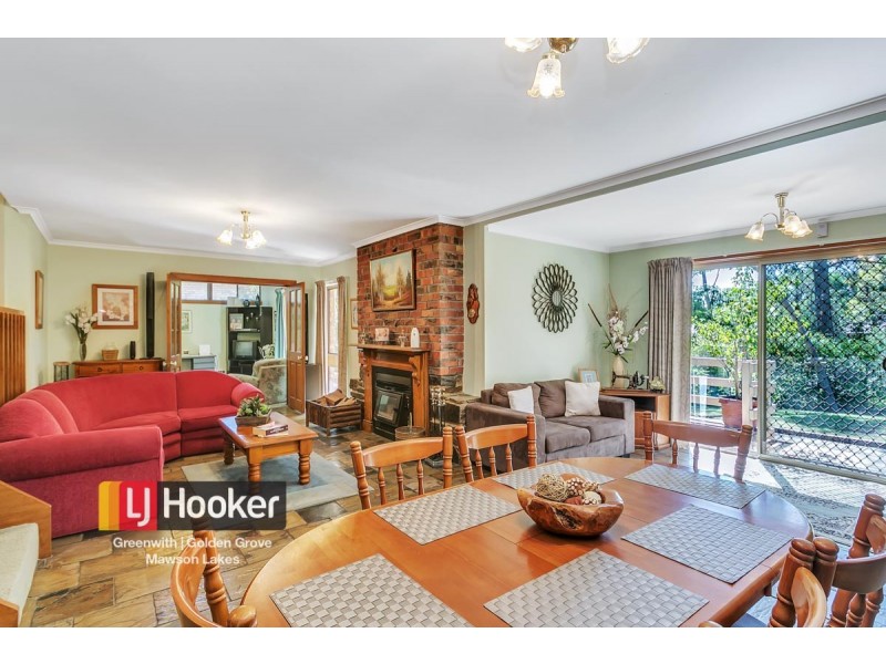 15 Lincoln Drive, Redwood Park SA 5097