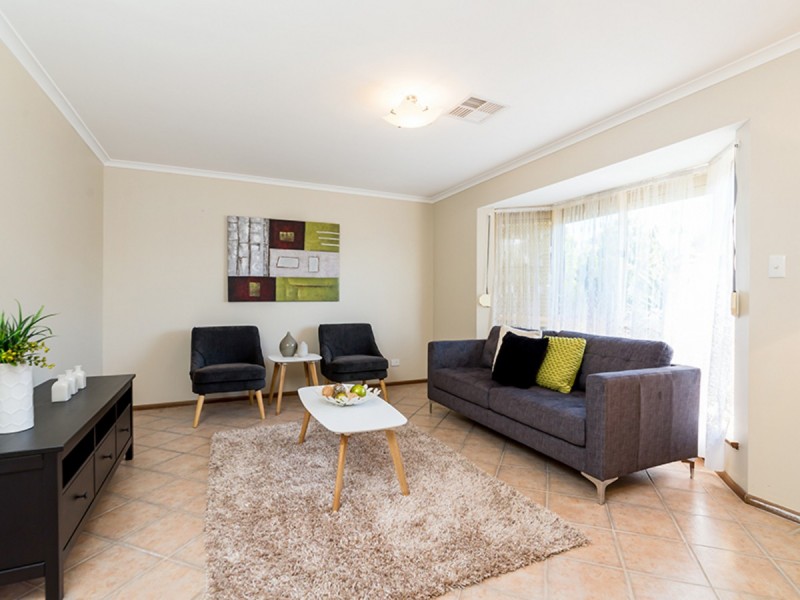 6 Castle Court, Blakeview SA 5114