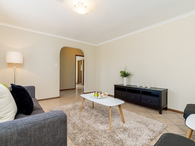 6 Castle Court, Blakeview SA 5114