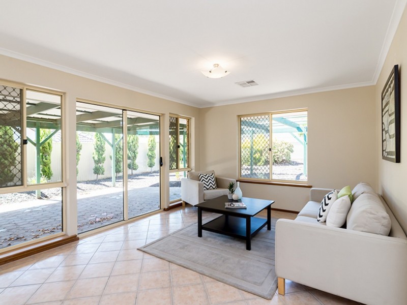 6 Castle Court, Blakeview SA 5114