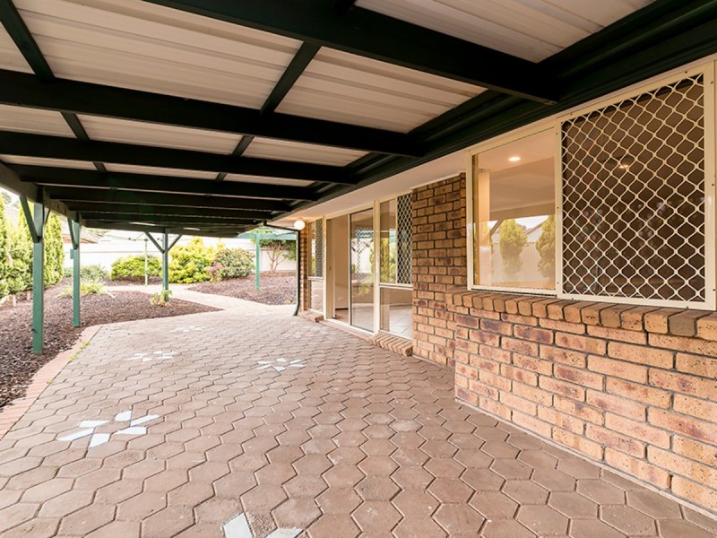 6 Castle Court, Blakeview SA 5114