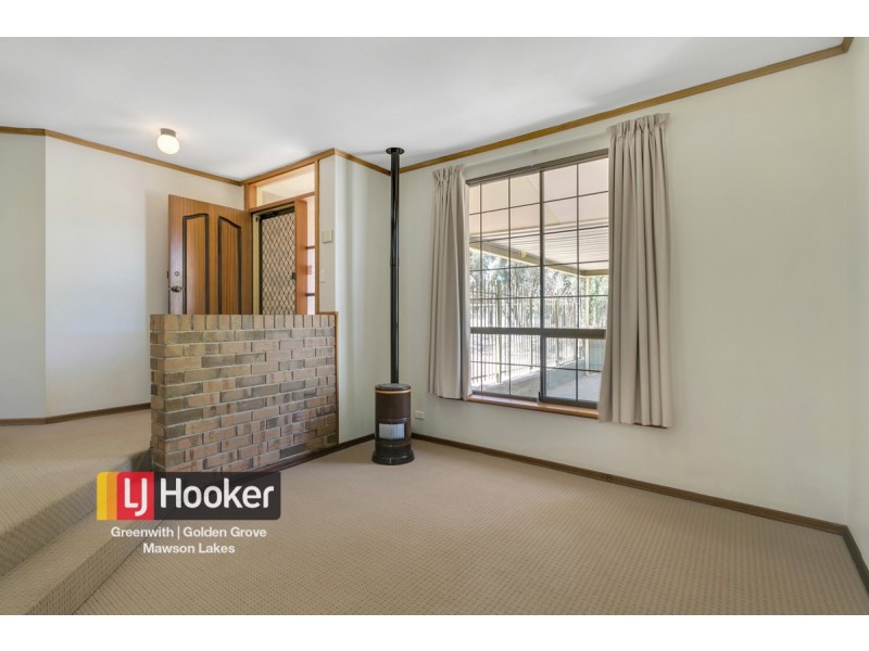 18 Rotterdam Road, Salisbury Downs SA 5108