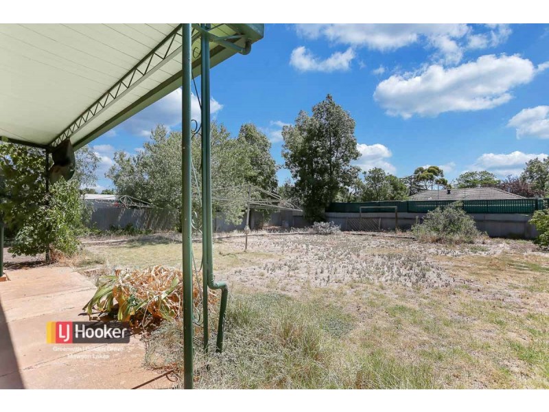 27 Crisp Road, Elizabeth Downs SA 5113