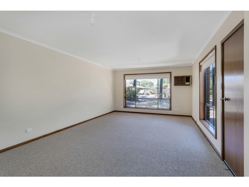 32 Lynnette Lane, Salisbury Downs SA 5108