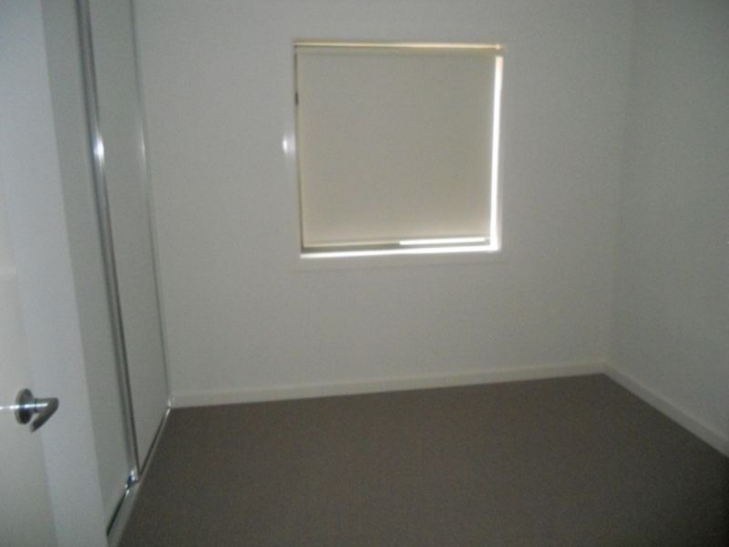 30 Tudor Crescent, Smithfield Plains SA 5114