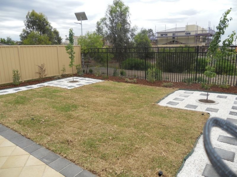 30 Tudor Crescent, Smithfield Plains SA 5114