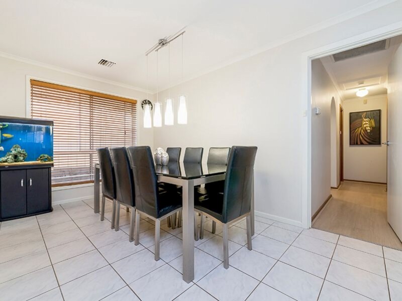 16 Rosebank Crescent, Hillbank SA 5112