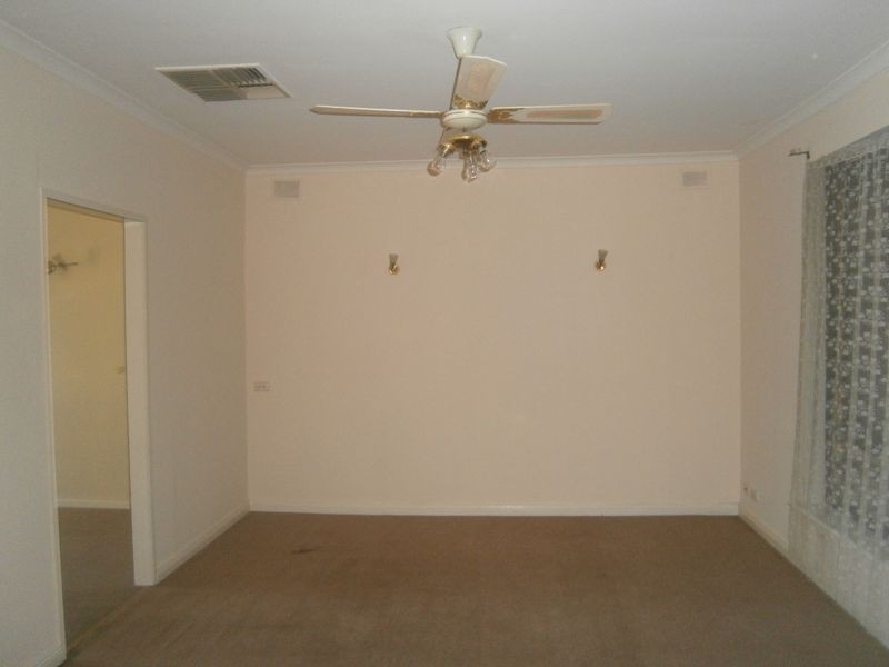 9 Glen Rovala Street, Brahma Lodge SA 5109