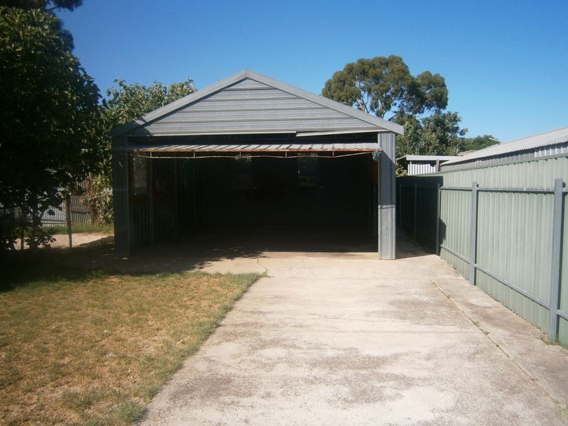 9 Glen Rovala Street, Brahma Lodge SA 5109