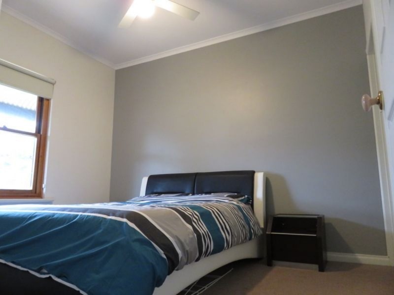 4 Farnell Place, Greenwith SA 5125