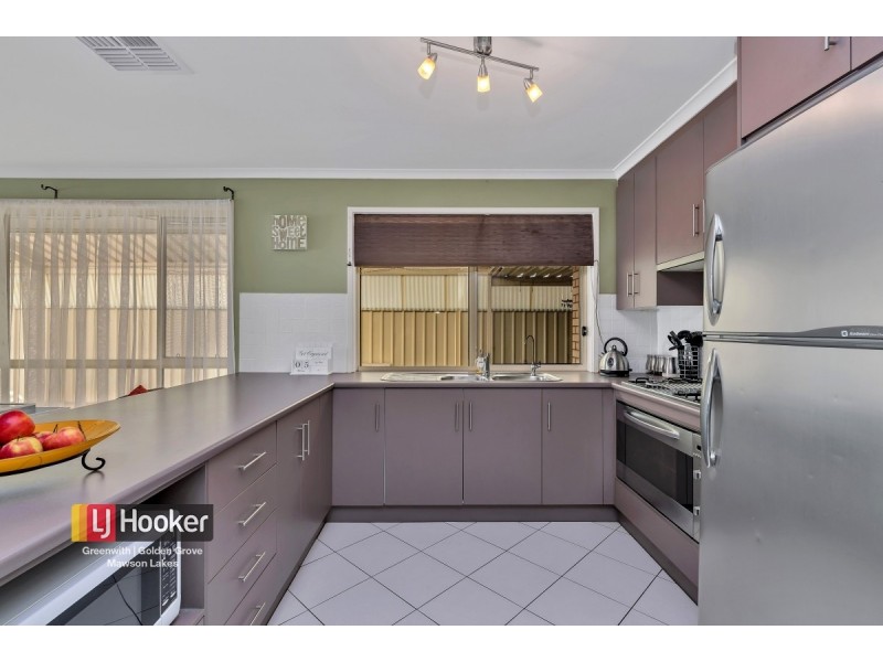 4 Strathmore Avenue, Smithfield SA 5114