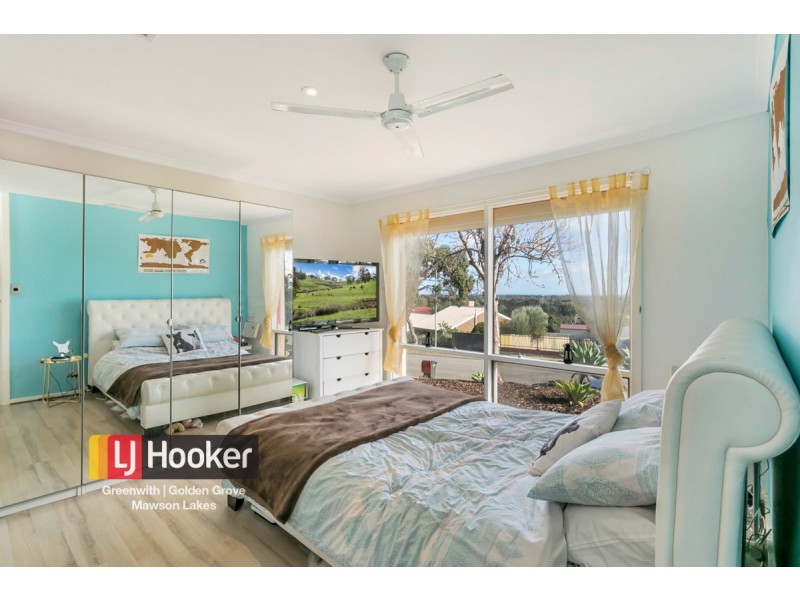 64 Coomurra Drive, Salisbury Heights SA 5109