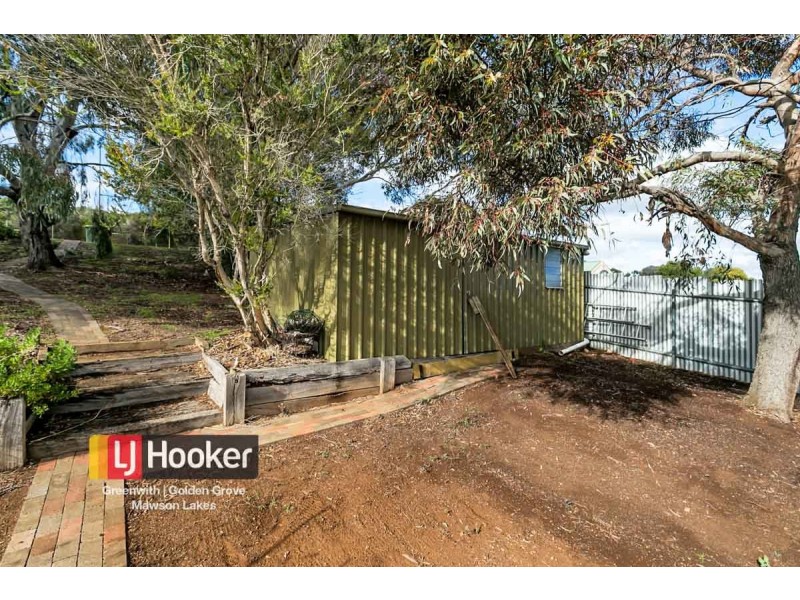64 Coomurra Drive, Salisbury Heights SA 5109