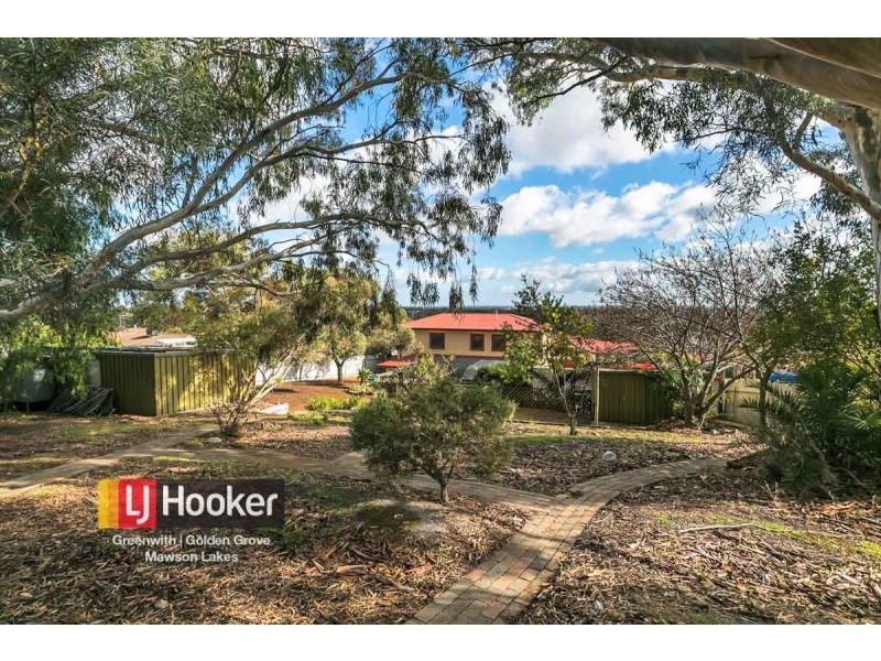 64 Coomurra Drive, Salisbury Heights SA 5109