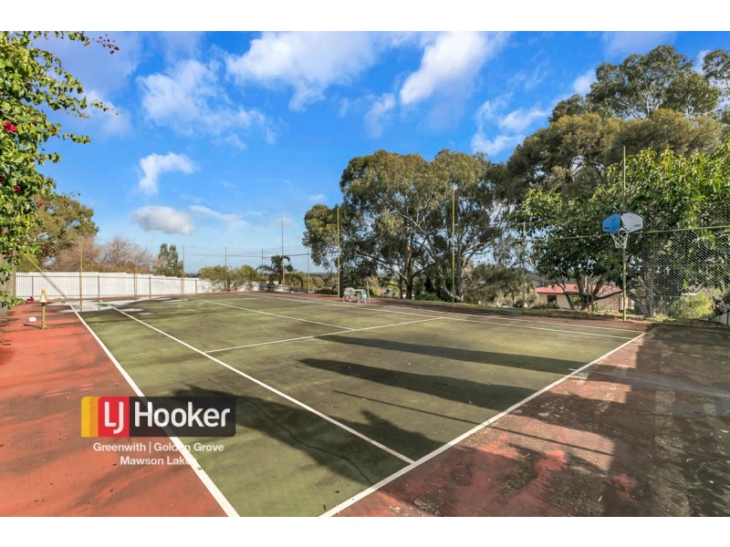 64 Coomurra Drive, Salisbury Heights SA 5109