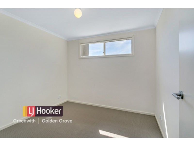 18 Liverpool Place, Elizabeth Park SA 5113