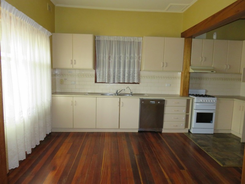 15 Crittenden Road, Findon SA 5023