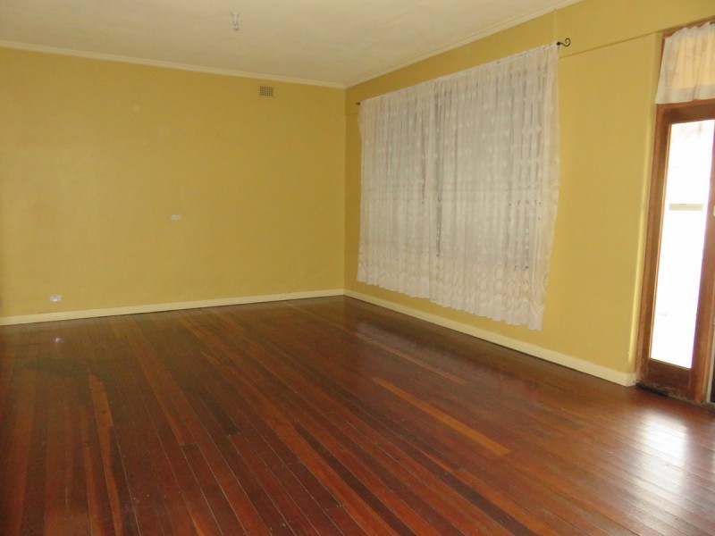 15 Crittenden Road, Findon SA 5023