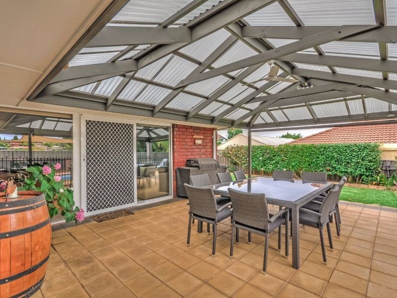 12 Riveau Court, Golden Grove SA 5125