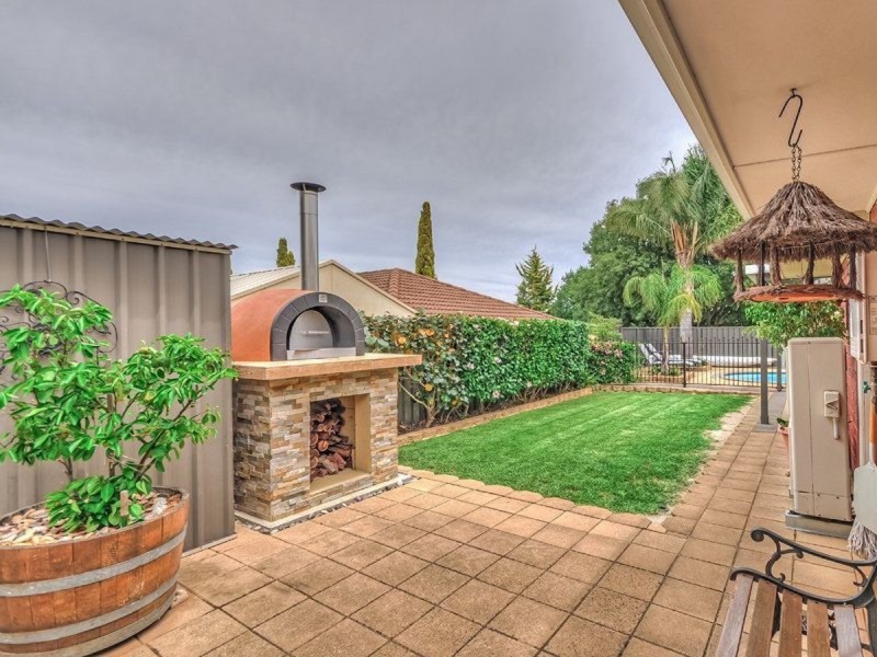 12 Riveau Court, Golden Grove SA 5125