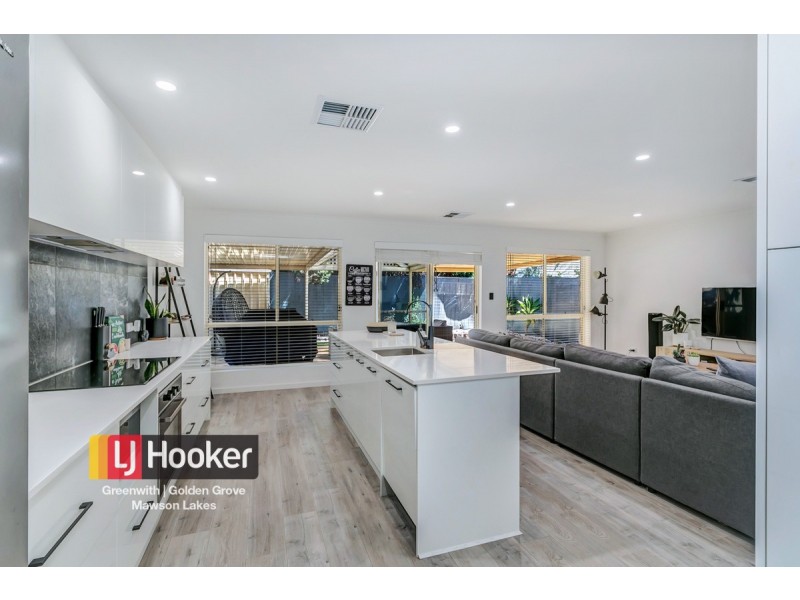 30 Treloar Avenue, Greenwith SA 5125