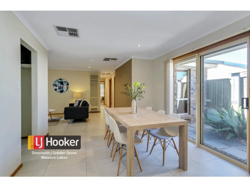 18 Gilchrist Close, Greenwith SA 5125