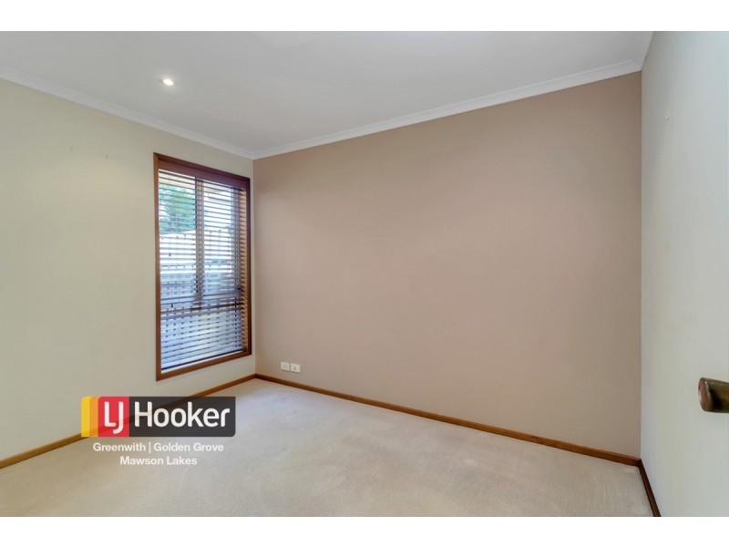 18 Gilchrist Close, Greenwith SA 5125