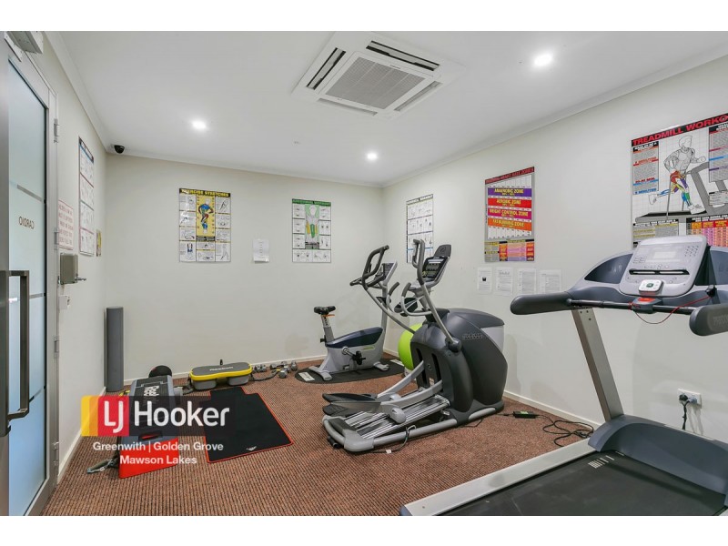 21/10 Light Common, Mawson Lakes SA 5095