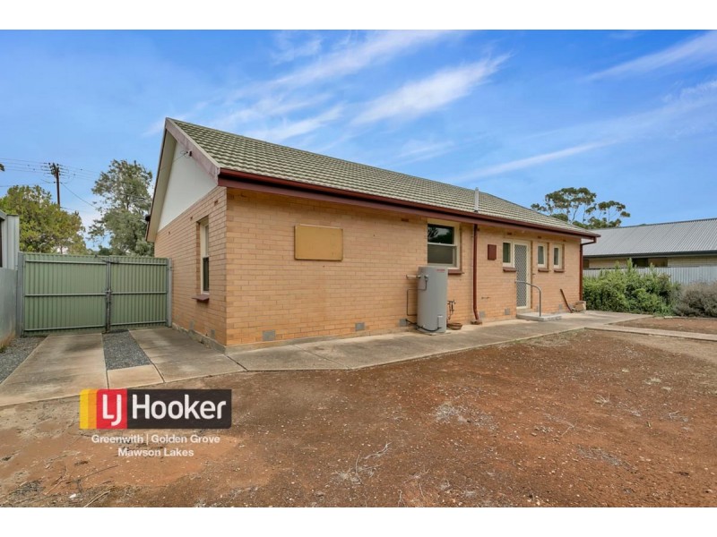 32 Seatown Road, Elizabeth Park SA 5113