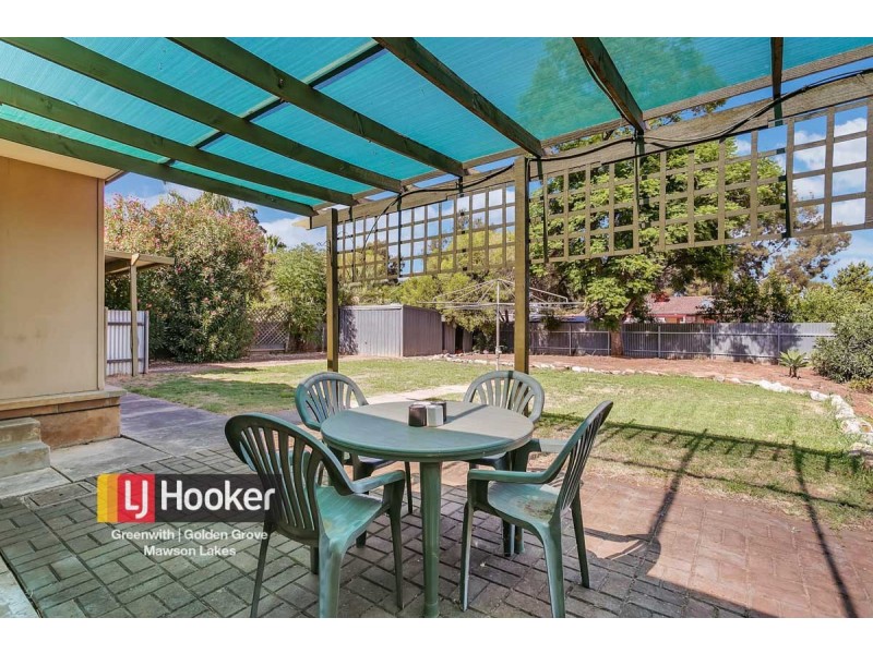 136 McKenzie Road, Elizabeth Downs SA 5113
