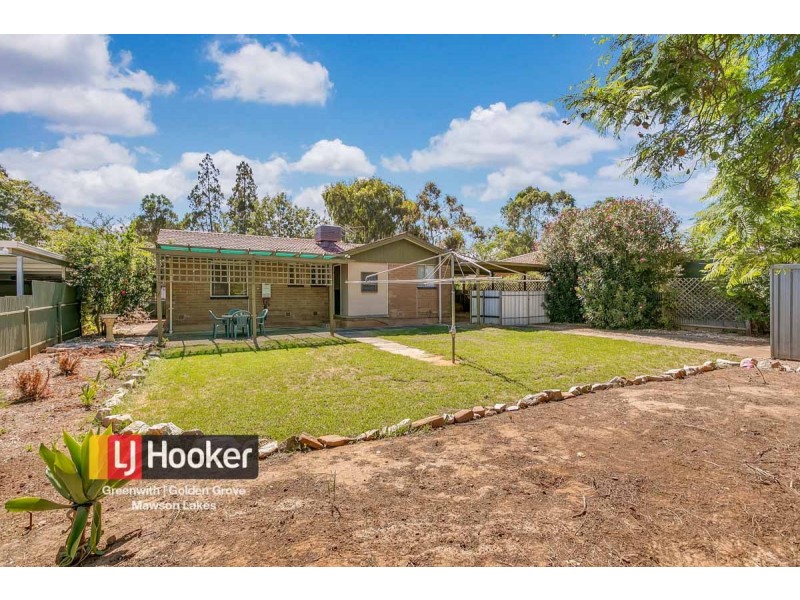 136 McKenzie Road, Elizabeth Downs SA 5113