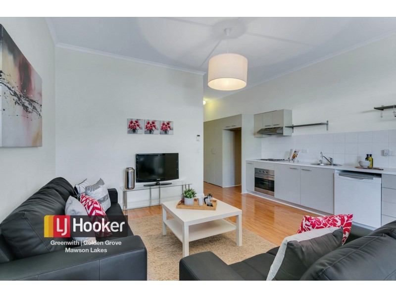 13 Harvey Circuit, Mawson Lakes SA 5095