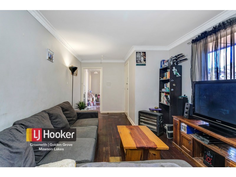 42 McKenzie Road, Elizabeth Downs SA 5113