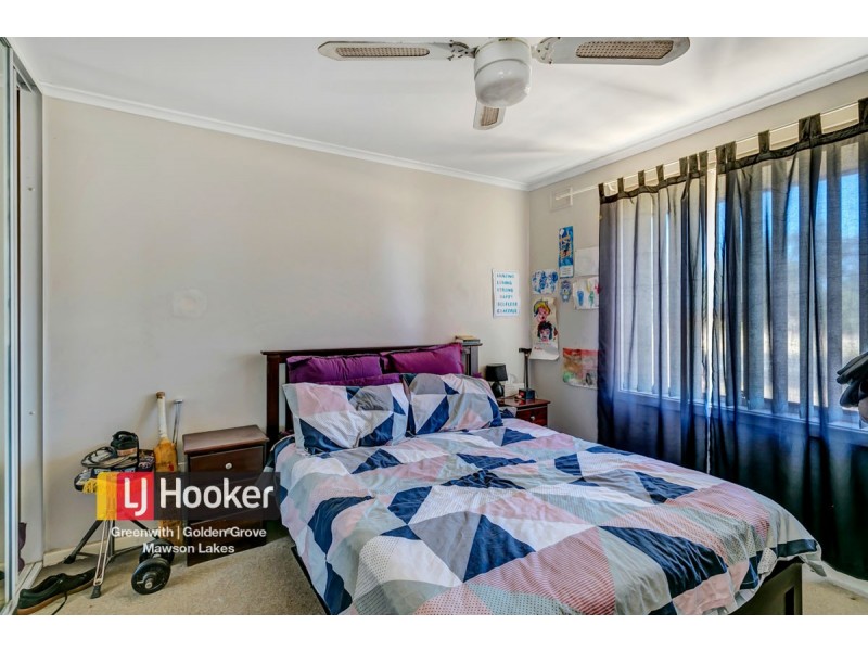 42 McKenzie Road, Elizabeth Downs SA 5113