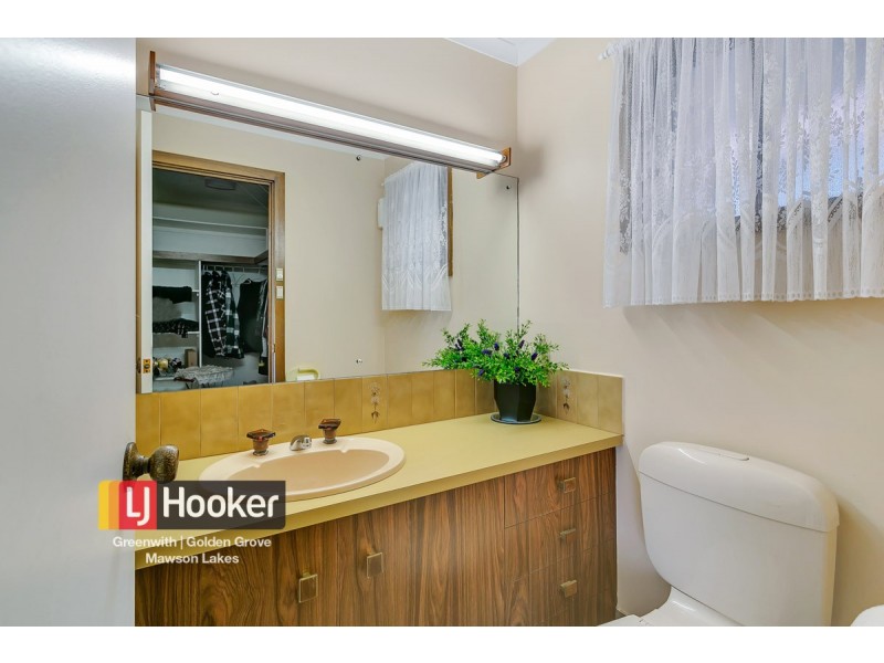 4 Andrew Smith Drive, Parafield Gardens SA 5107