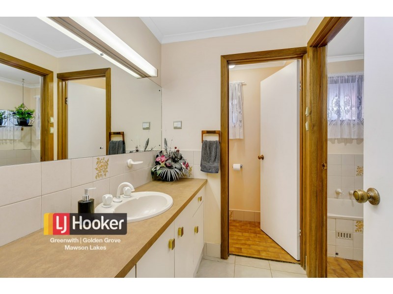 4 Andrew Smith Drive, Parafield Gardens SA 5107