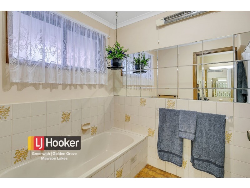 4 Andrew Smith Drive, Parafield Gardens SA 5107