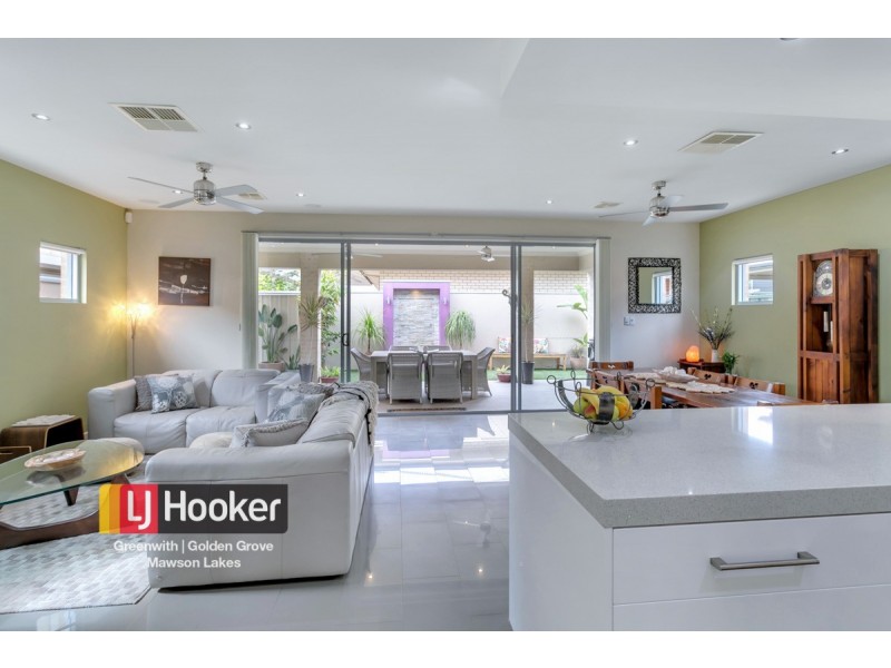 30 Cascades Drive, Mawson Lakes SA 5095