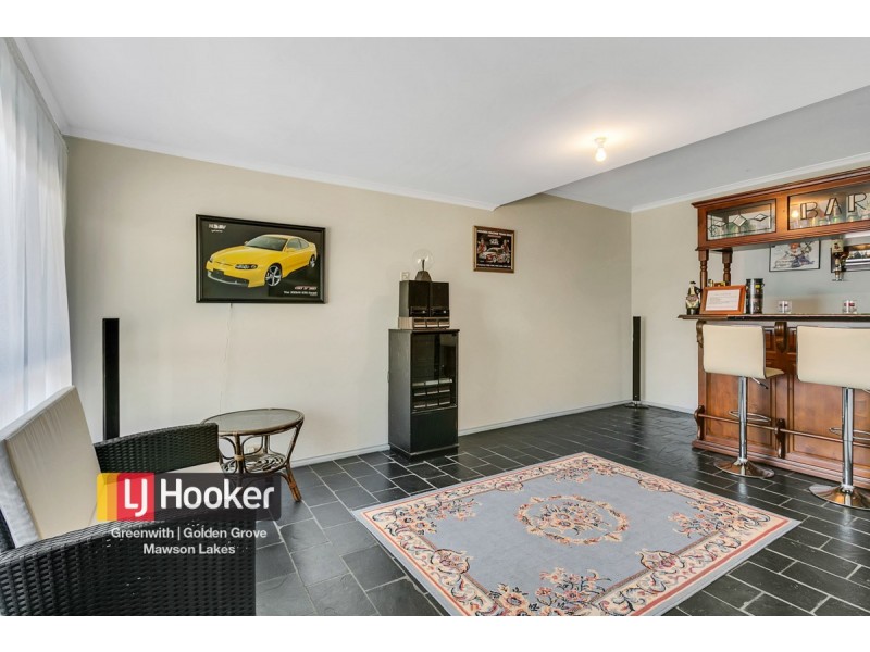 24 Cambridge Terrace, Hillbank SA 5112