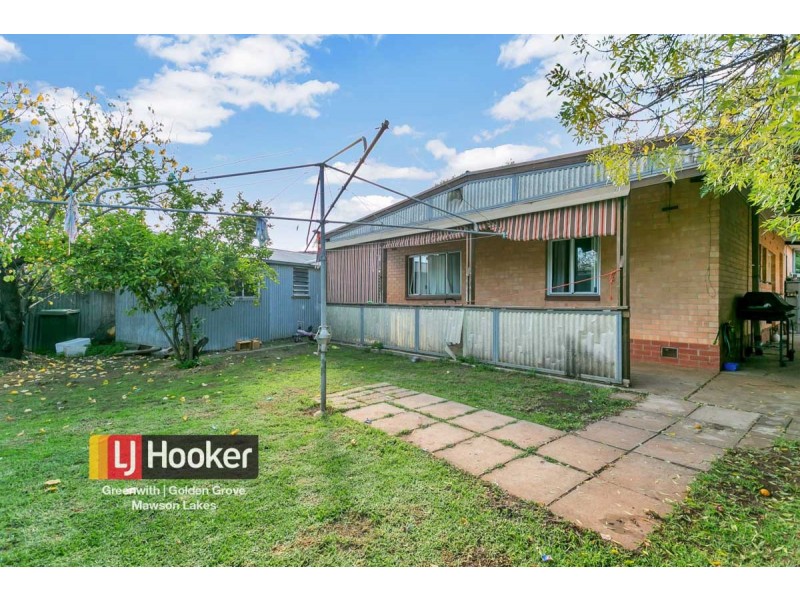 28 Davidson Road, Elizabeth Vale SA 5112