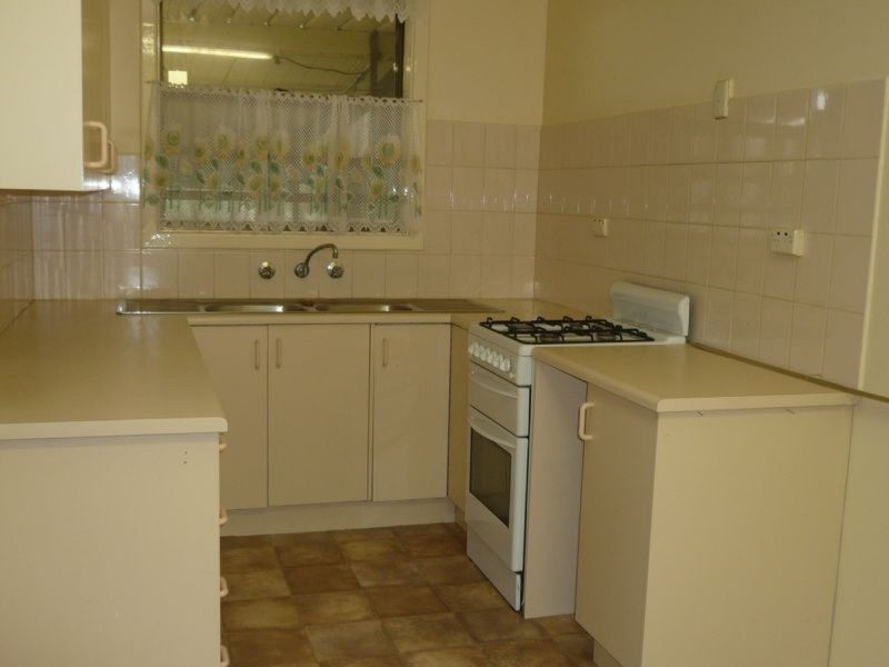 32 McCabe Avenue, Parafield Gardens SA 5107