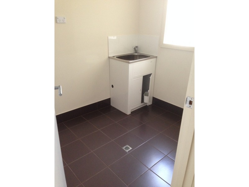 11 Liverpool Place, Elizabeth Park SA 5113