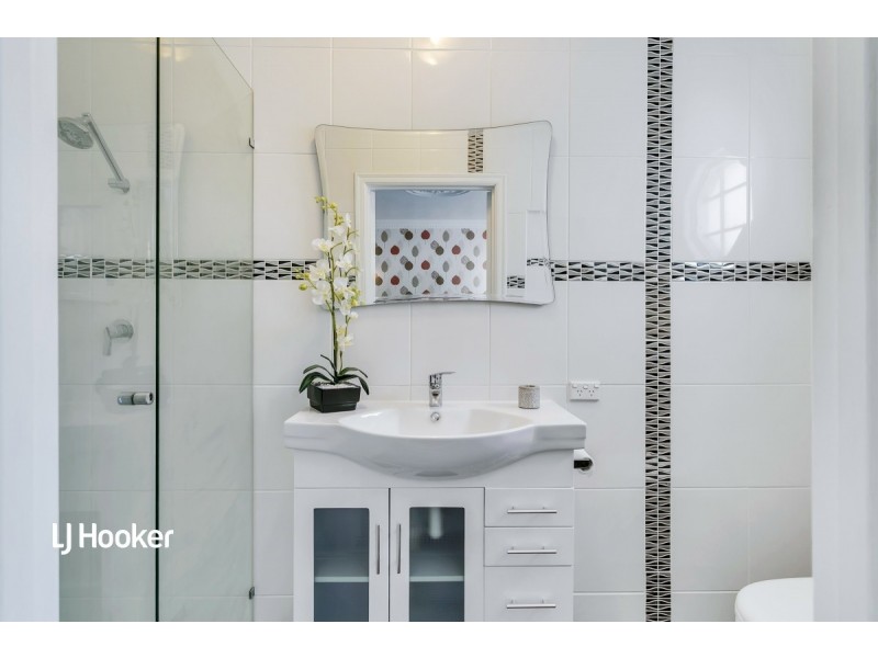 1 Camelia Street, Tea Tree Gully SA 5091