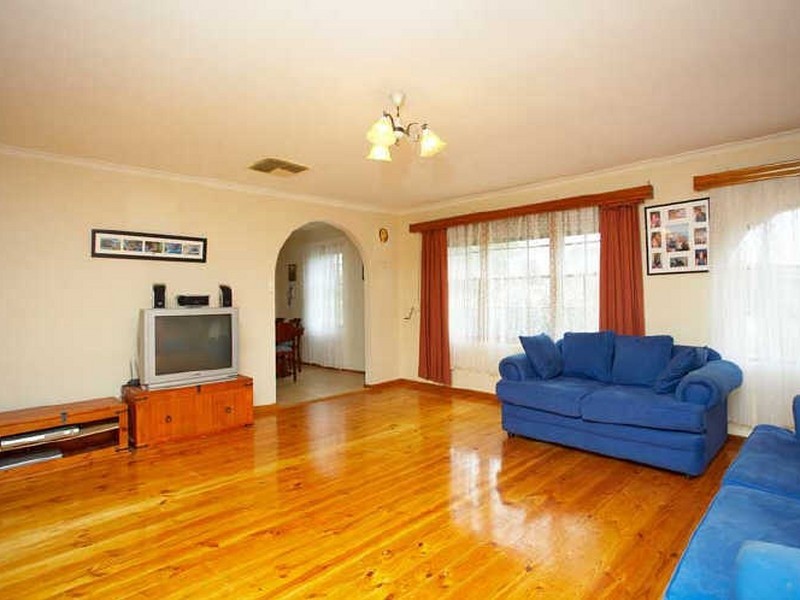 12 Yurlondi Drive, Surrey Downs SA 5126