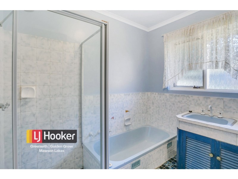 25 Forrest Avenue, Valley View SA 5093