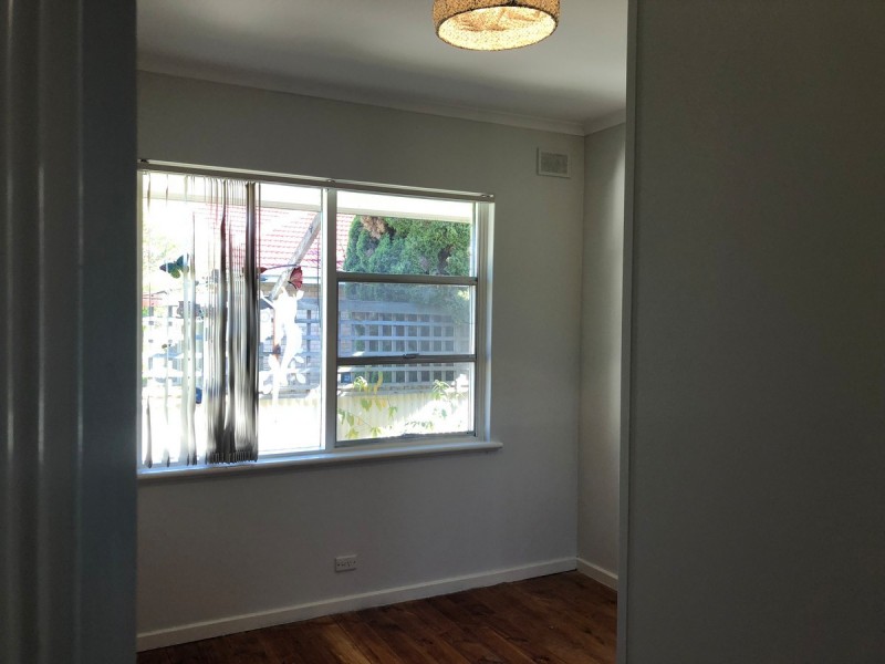 8 Chatsworth Avenue, Valley View SA 5093
