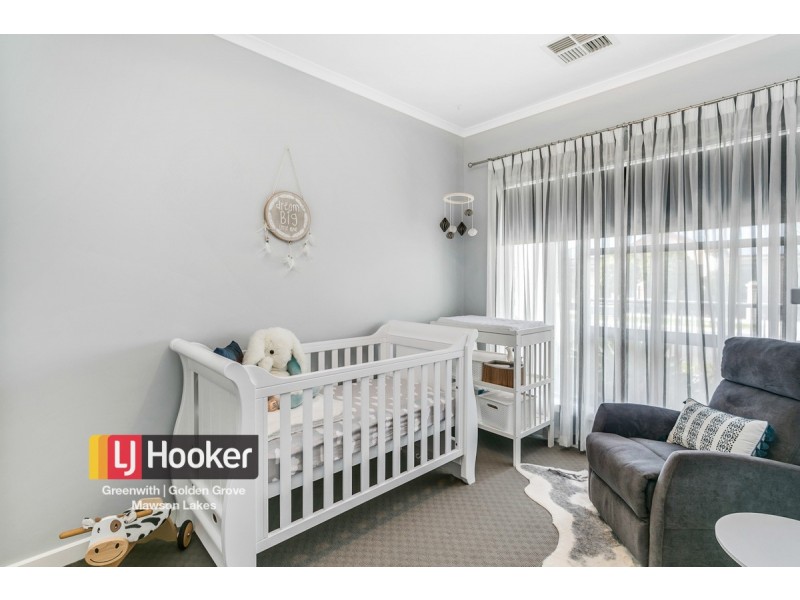 27 Cascades Drive, Mawson Lakes SA 5095