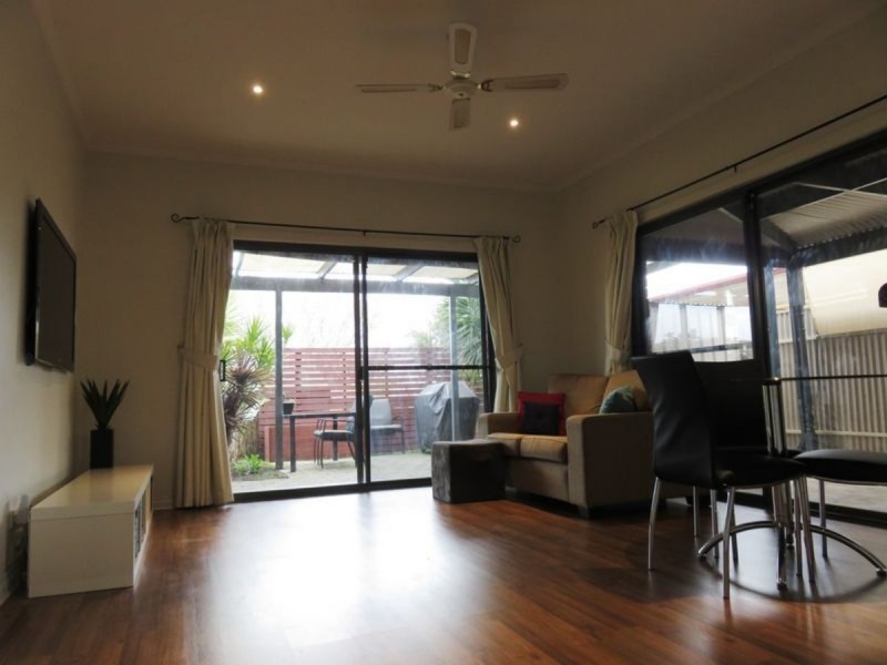 4 Farnell Place, Greenwith SA 5125