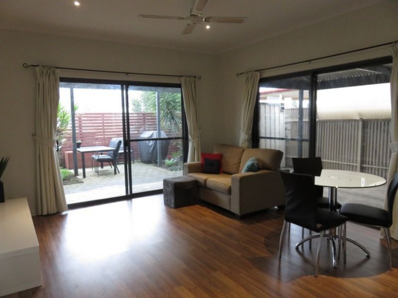 4 Farnell Place, Greenwith SA 5125